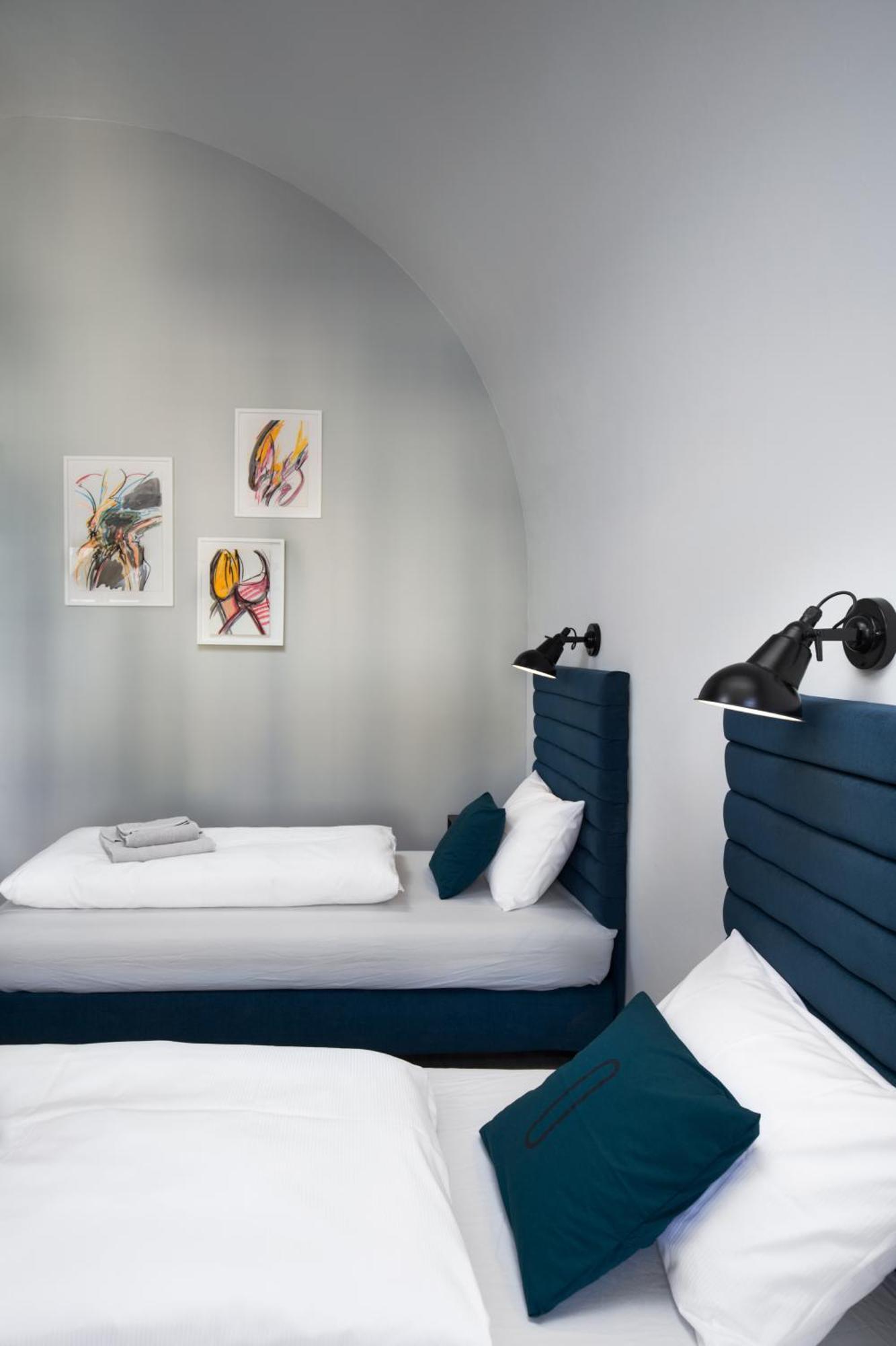 Long Story Short Hostel & Cafe Olomouc Eksteriør bilde