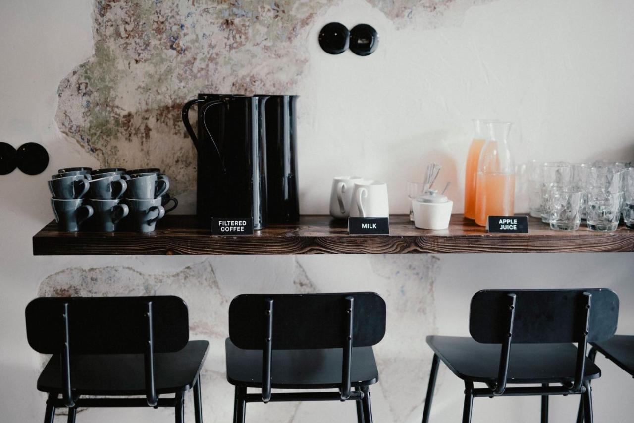 Long Story Short Hostel & Cafe Olomouc Eksteriør bilde